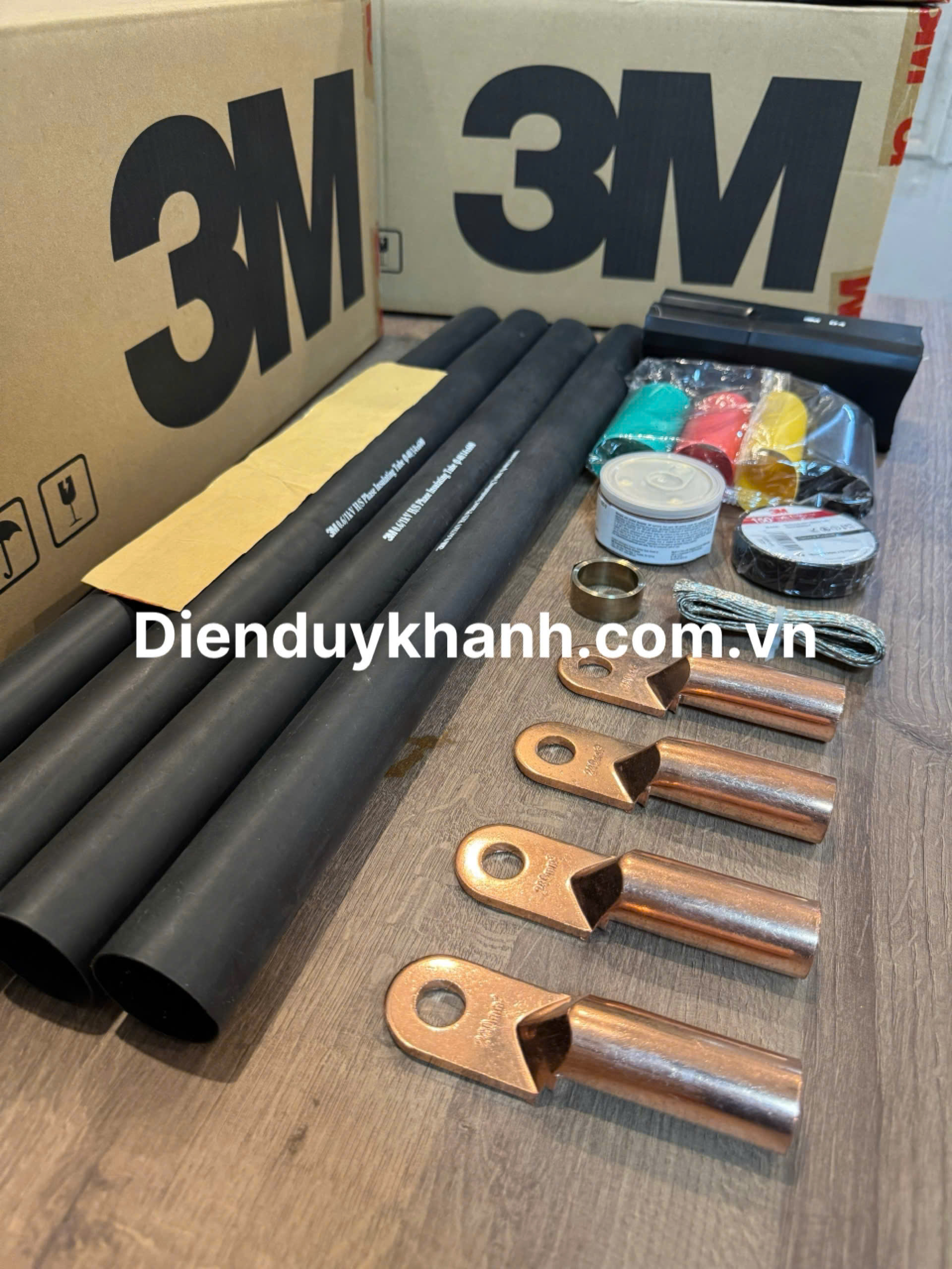 Đầu cáp co nhiệt hạ thế 4x240mm² 3M 